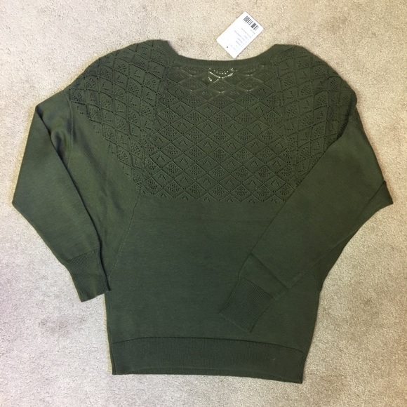 Urban Outfitters sweater - Picture 4 of 6